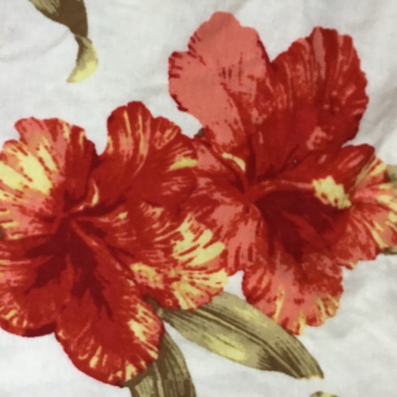 Talbots Tropical Flower Red Orange Yellow Hibiscus 100% Cotton 3/4 Sleeve Shirt - Picture 8 of 11